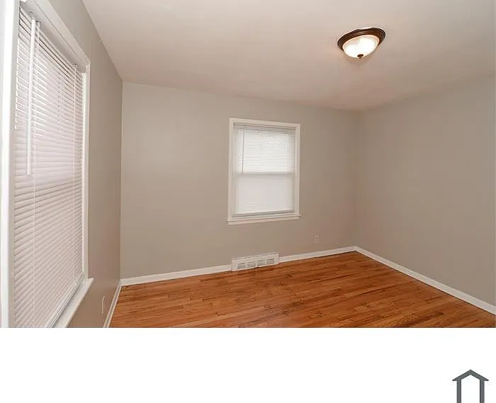 12328 Grannis Rd — Photo 19