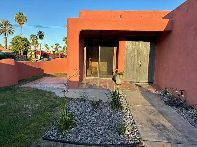 51260 Avenida Vallejo — Photo 2
