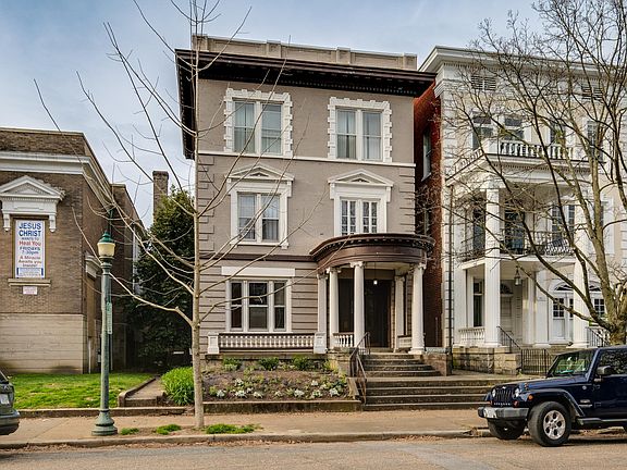 3rd image of 1809 Park Ave #1