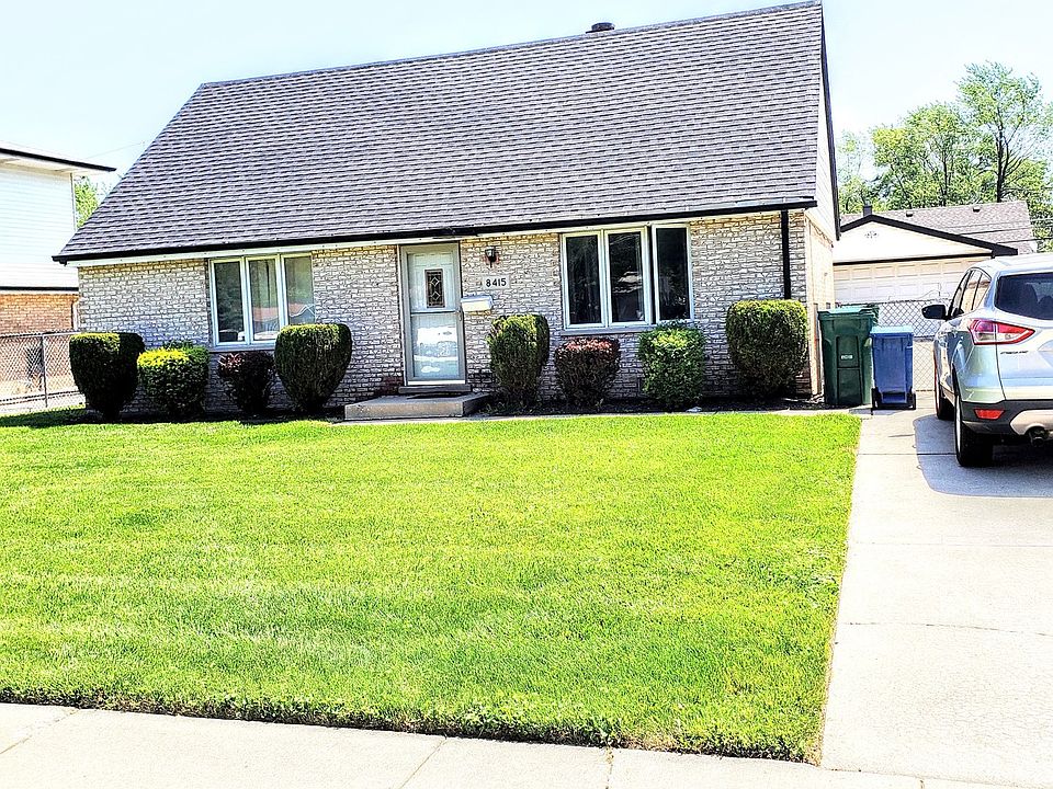 1st image of 8415 Narragansett Ave