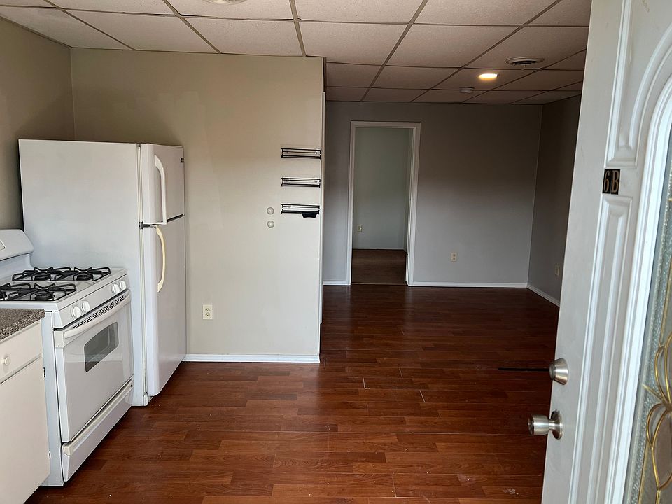 1st image of 6 Potter St