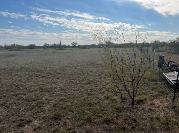 3171 Buck View Rd, Brownwood, TX 76801
