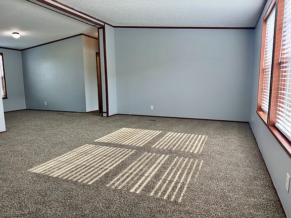 3rd image of 1776 Constitution Cir #157883