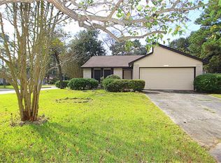 23203 Summergate Dr, Spring, TX 77373