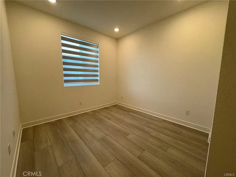 2317 W Broadway #60 — Photo 15