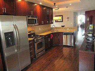 5th image of 2218 W Granville Ave #3