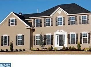 9 Chandler Ct, Mullica Hill, NJ 08062