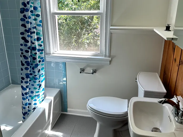 4803 Oglethorpe St — Photo 14