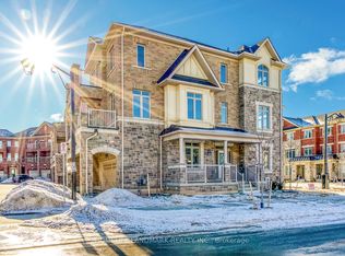454 Silver Maple Rd, Oakville, ON L6H 3P5