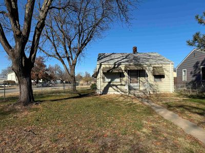 1201 Gypsum Ave, Salina, KS, 67401