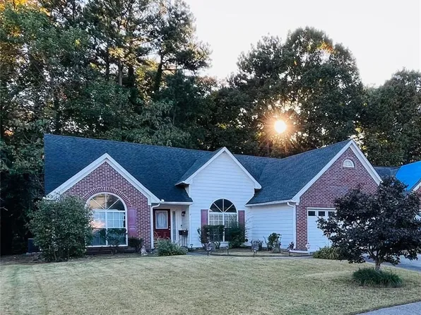 2730 Cambridge Park Dr, Duluth, GA 30096