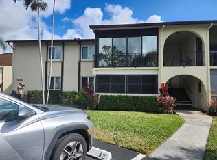 3526 La Palmas Ct APT D-2, Greenacres, FL 33463