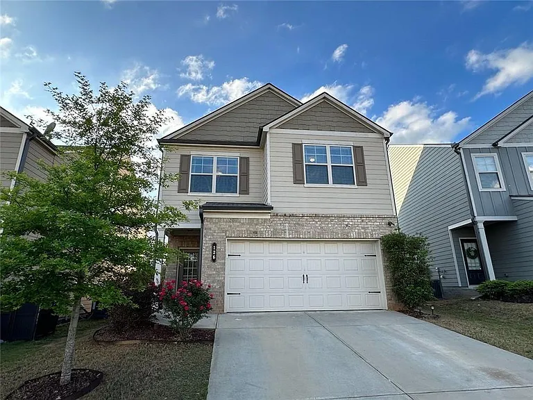 126 Auburn Crossing Dr — Photo 2
