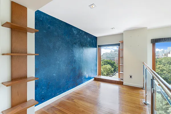 Rented by Compass | media 7