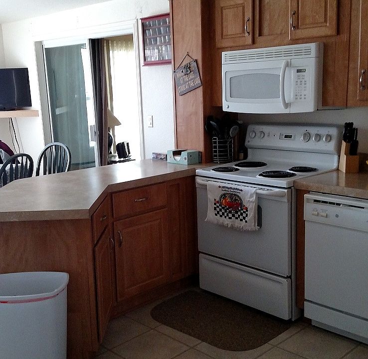 2nd image of 126 W. White Wing Dr.