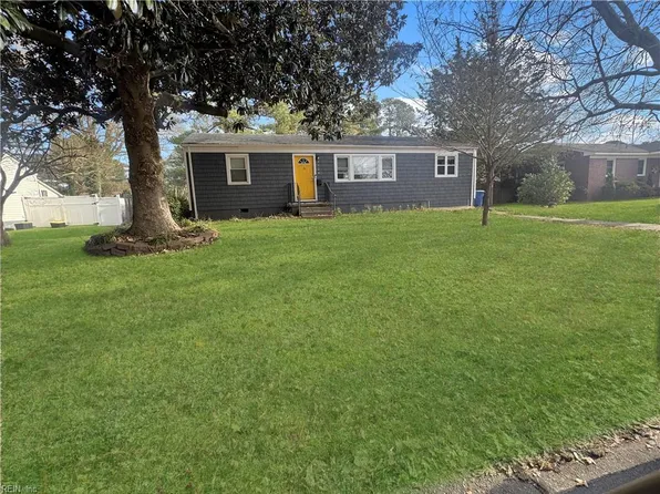 3328 Justis St, Virginia Beach, VA 23464