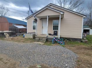 307 N 3rd St, Maryville, TN 37804
