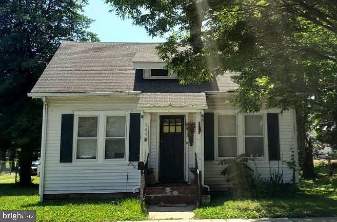 1st image of 344 N Governors Ave