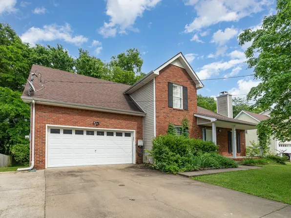 1015 Sugarcane Way, Clarksville, TN 37040