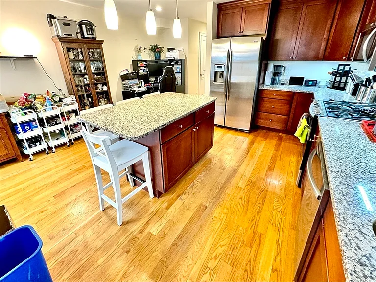 105 Harvey St #105 — Photo 7