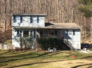 653 Sprout Brook Rd, Putnam Valley, NY 10579
