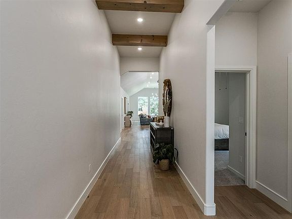 4th image of 3509 Pasqual Way