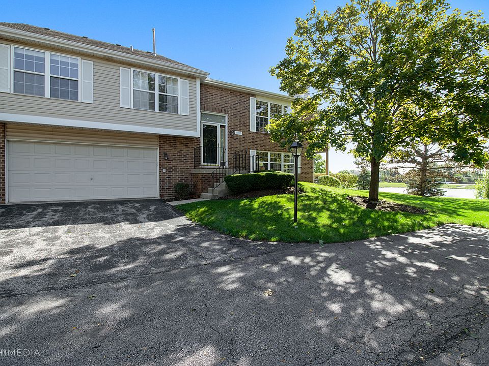 1st image of 19789 Cambridge Dr