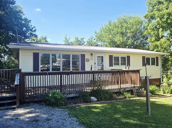 816 Oskaloosa Rd, Beacon, IA 52534