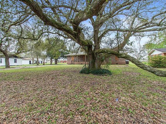 2nd image of 7903 Louisiana Dr #14