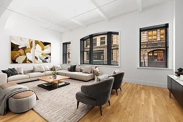 9 West 20th Street, #2