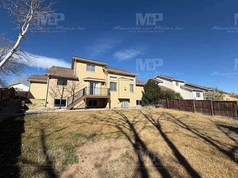 4400 Vista Dr — Photo 18