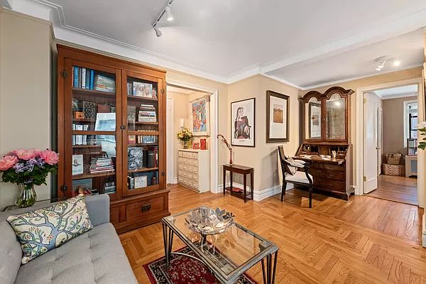 1st image of 230 W End Ave APT 8B
