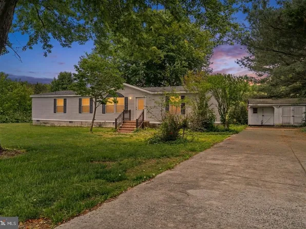 35383 Dannys Dr, Laurel, DE 19956