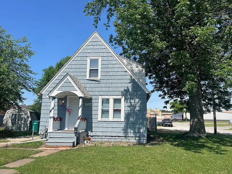 Charming A-Frame house combines historic charm with modern amenities.