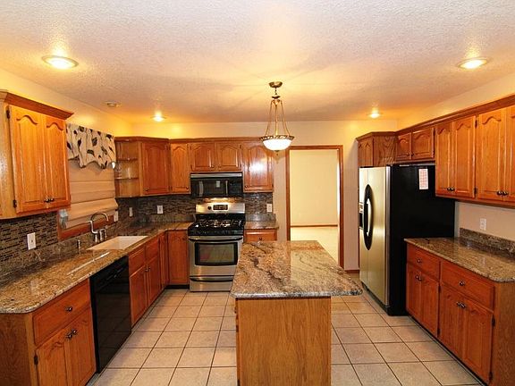 5th image of 1608 W 44th Ct