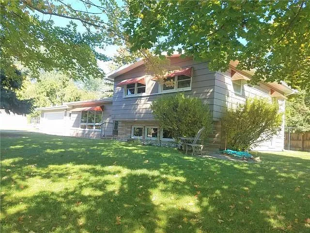 2445 Rancho Rd
