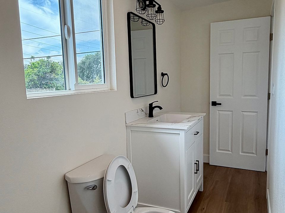 1st image of 8965 San Juan Ave #B