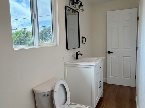 8965 San Juan Ave #B