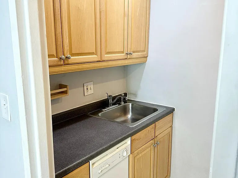 2141 I St NW #310 — Photo 10