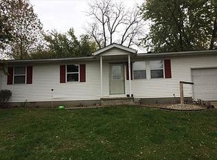903 Stryker Ave, Jerseyville, IL 62052