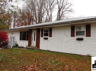 935 Pine Hl, Kenova, WV 25530