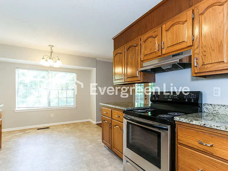 1755 Napier Dr — Photo 6