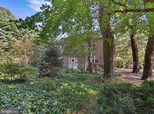 62 E Main St, Quakake, PA 18245