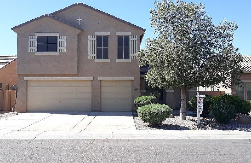 Dessirable north facing house