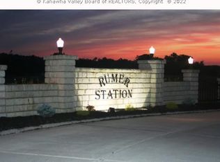 313 Rumer Sta, Red House, WV 25168