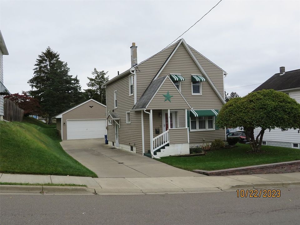 1st image of 220 Jay St