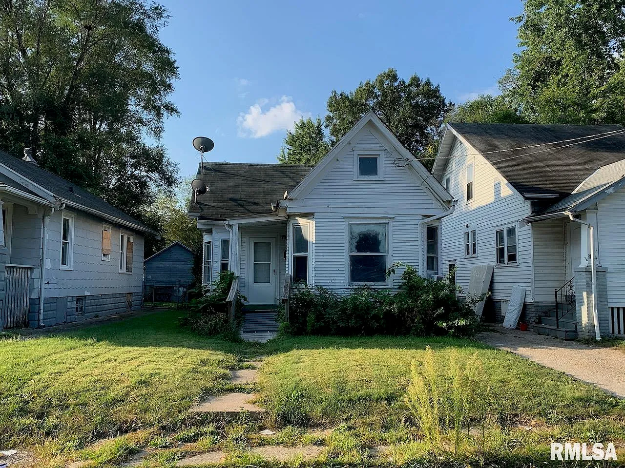 704 E Virginia Ave photo 1