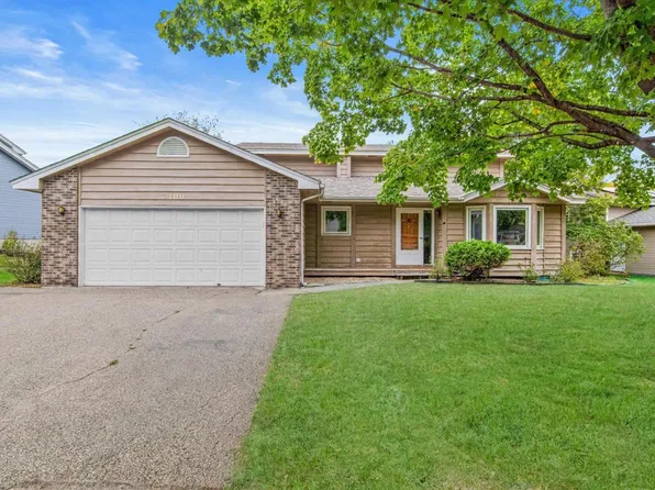7400 W 112th St, Bloomington, MN 55438