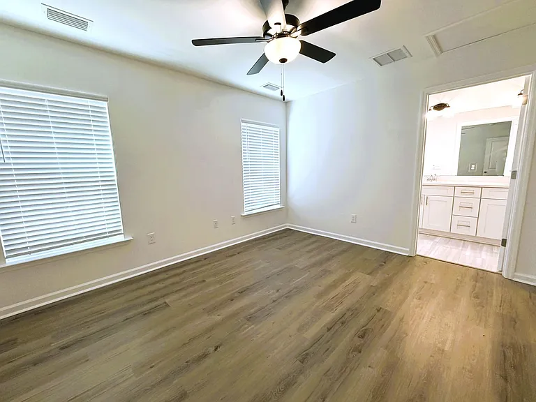 3734 Meadow Vista Ln — Photo 12