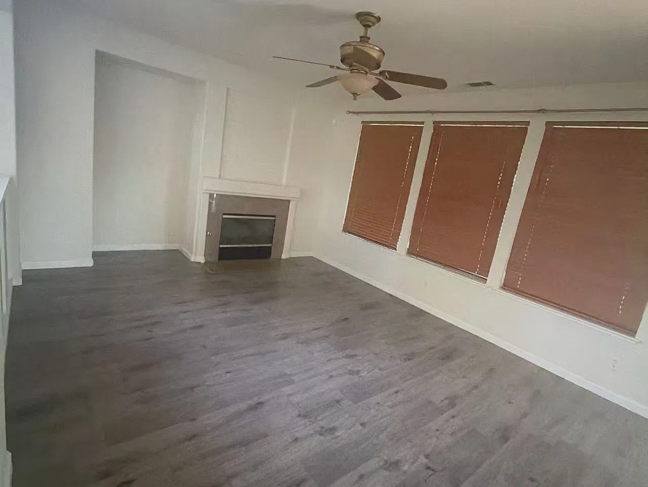 4 bed, 2.5 bath, 2400 sqft, $2,950 — Photo 4